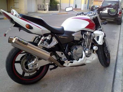 Мотоцикл Honda CB 1300: история, обзор, модельный ряд