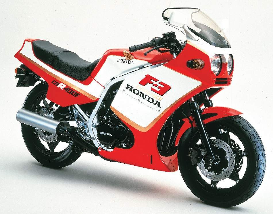 Honda CBR 400, фото