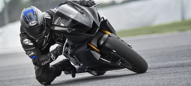 Yamaha R6 Race не только никуда не денется, но даже улучшится