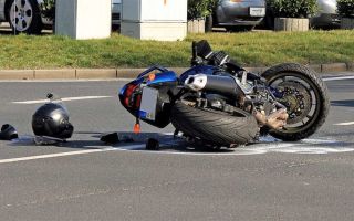 Авария на мотоцикле: как не упасть с мотоцикла