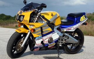 Мотоцикл Honda CBR 400 и его характеристики