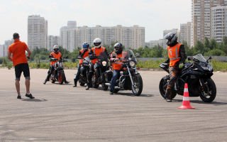 Почему стоит пройти индивидуальный курс вождения на мотоцикле