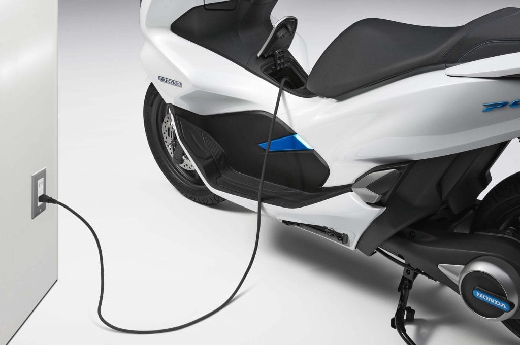 Honda PCX Electric скутер